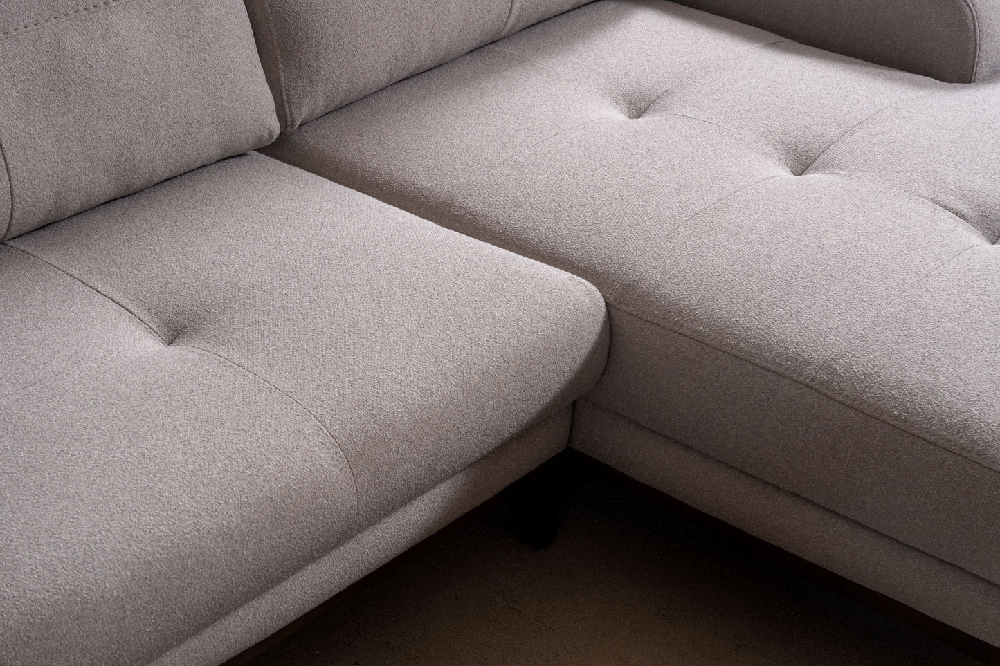 Daisy Maison Contemporary Lounge Sofa