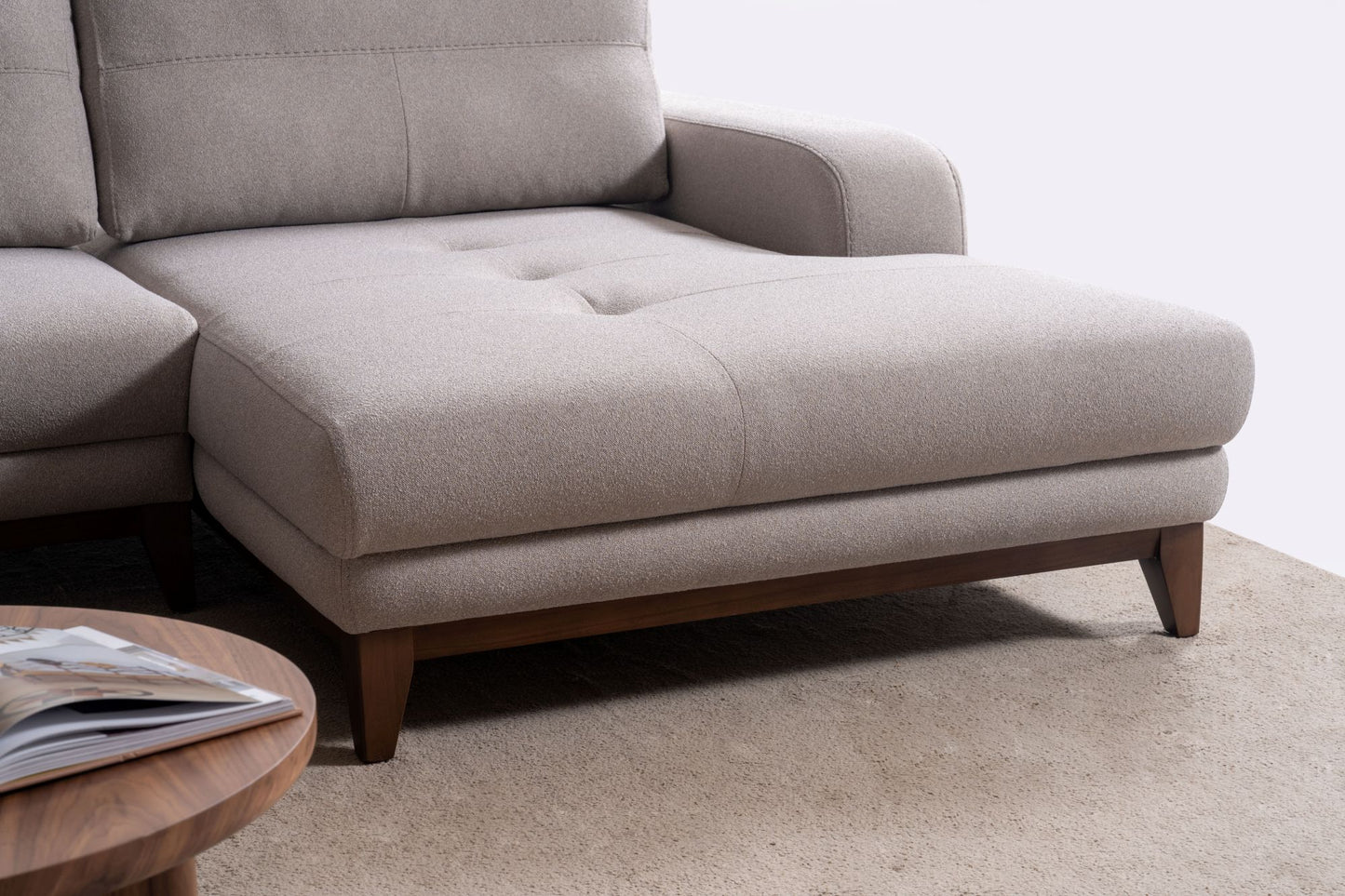 Daisy Maison Contemporary Lounge Sofa