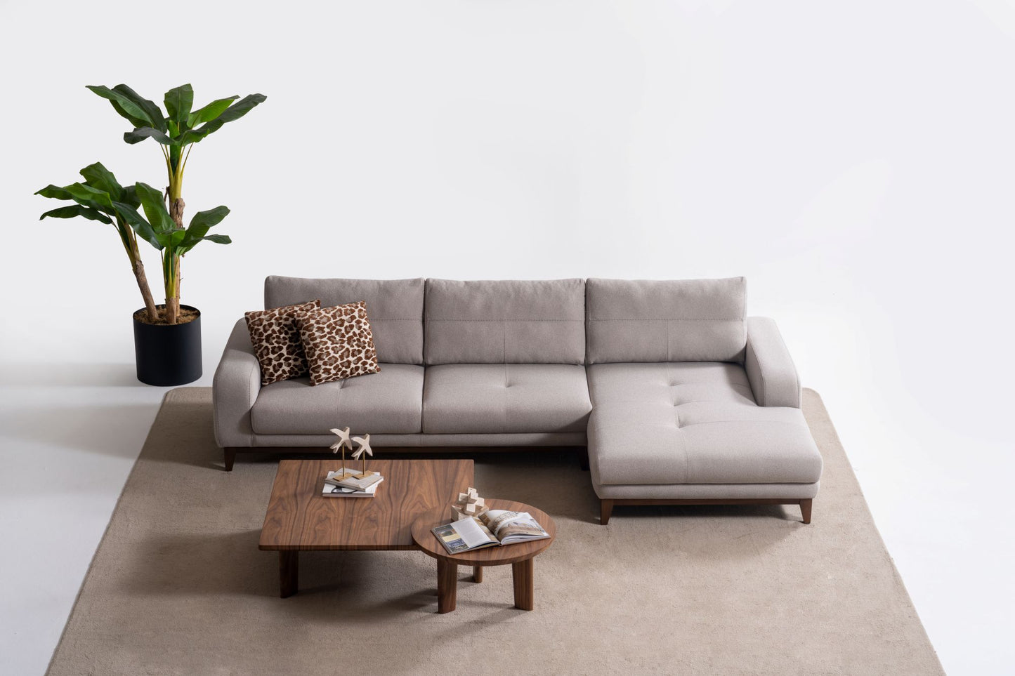 Daisy Maison Contemporary Lounge Sofa