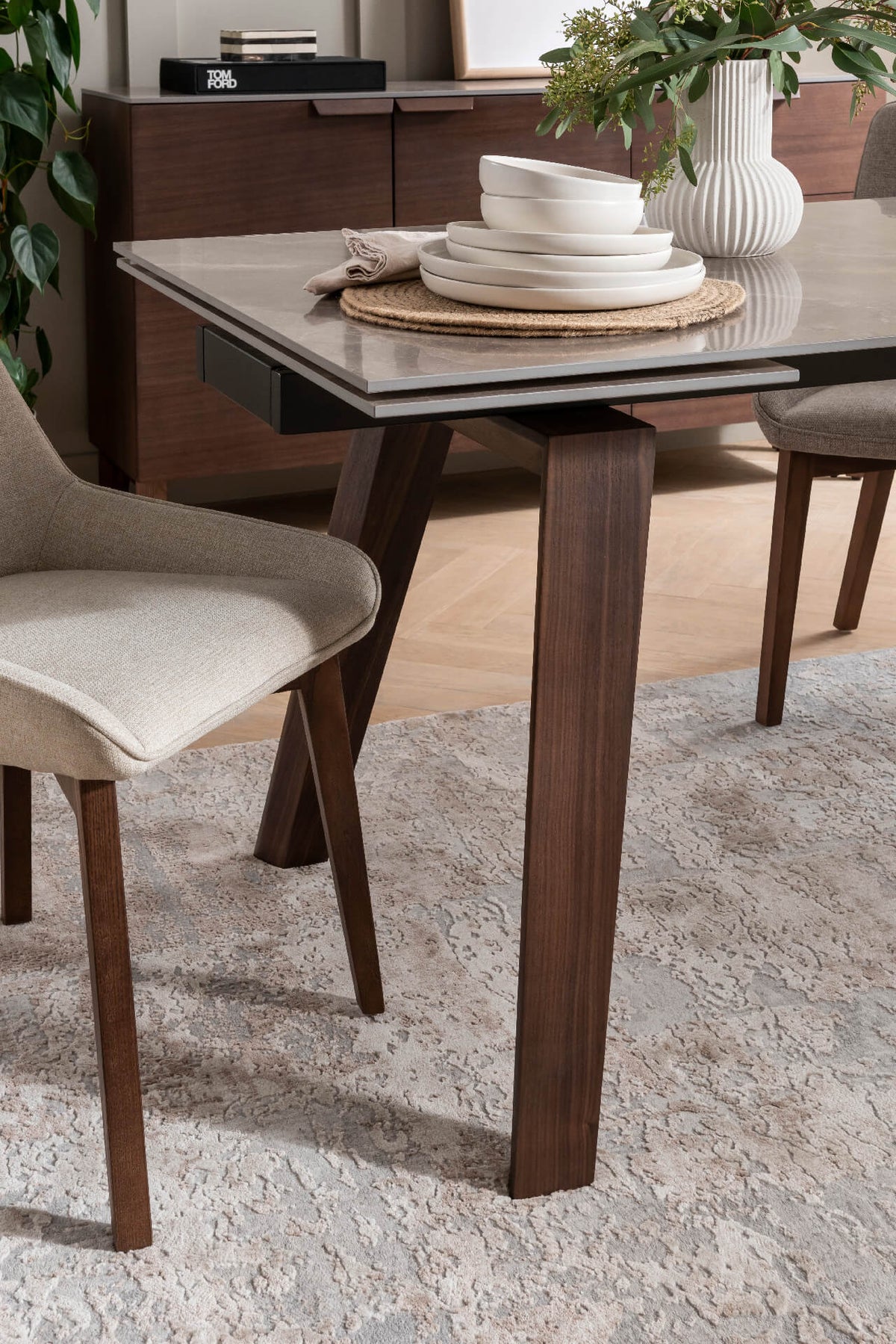 Axton Extendable Dining Table