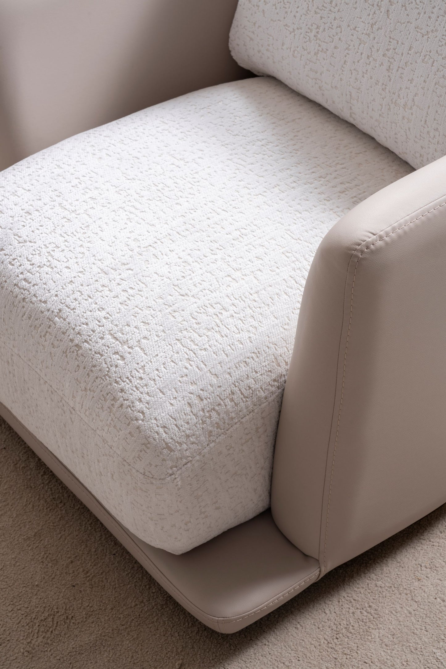 Tiffany Cloud Luxe Sofa Collection – Contemporary Bouclé Living Room Set