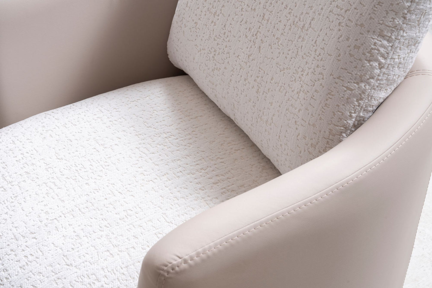 Tiffany Cloud Luxe Sofa Collection – Contemporary Bouclé Living Room Set