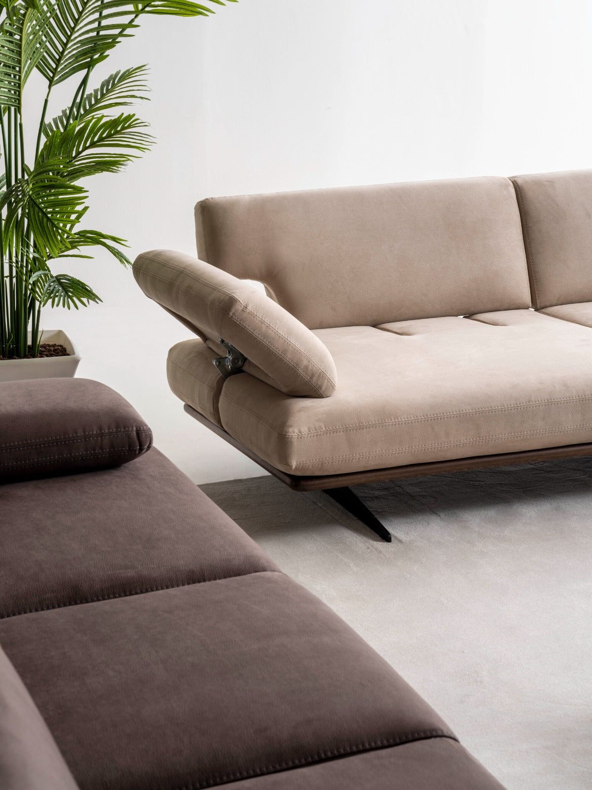 Rapid Modern Fabric Sofa – Contemporary Living Room Seating