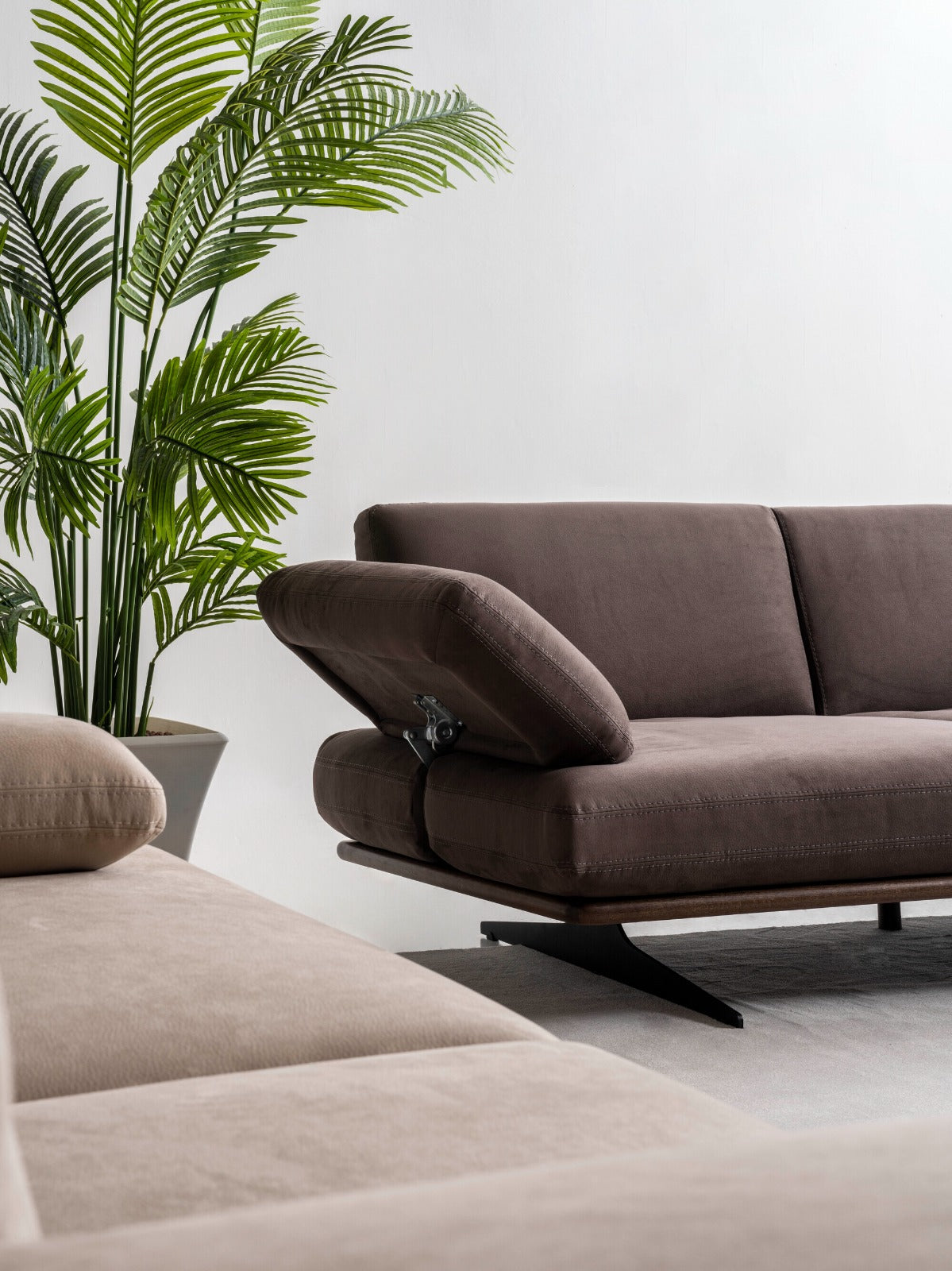 Rapid Modern Fabric Sofa – Contemporary Living Room Seating